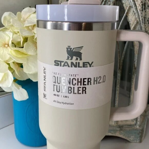 Stanley Cream Quencher H2.0 Tumbler New